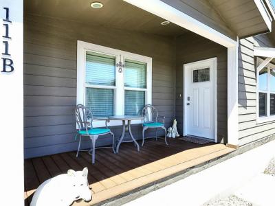 Photo 4 of 20 of home located at 2206 S Ellsworth Road Lot 111B Mesa, AZ 85209