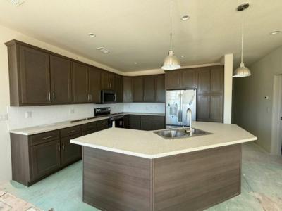 Photo 3 of 15 of home located at 11940 E Stewert Dr Dewey, AZ 86327