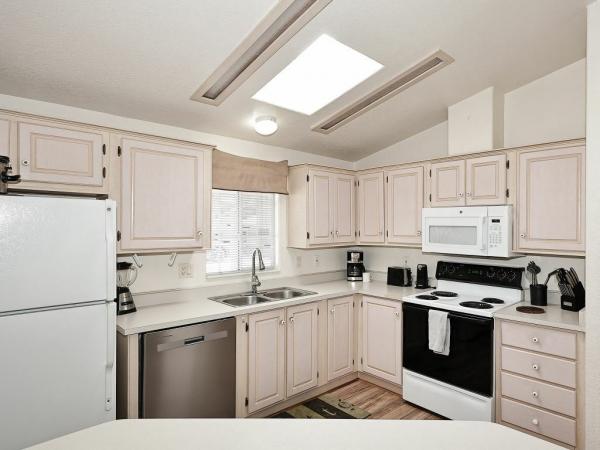 2001 Cavco Mobile Home