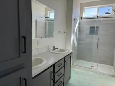 Photo 4 of 9 of home located at 11988 E Stewert Dr Dewey, AZ 86327