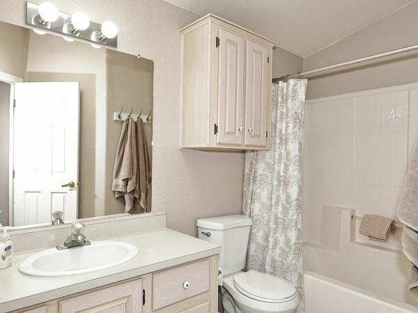 2001 Cavco Mobile Home