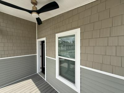 Photo 5 of 20 of home located at 1647 Voyager Drive Sarasota, FL 34234