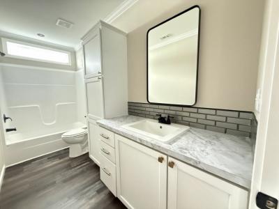 Photo 4 of 20 of home located at 1647 Voyager Drive Sarasota, FL 34234