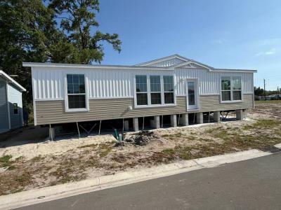Photo 3 of 12 of home located at 1654 Voyager Drive Sarasota, FL 34234