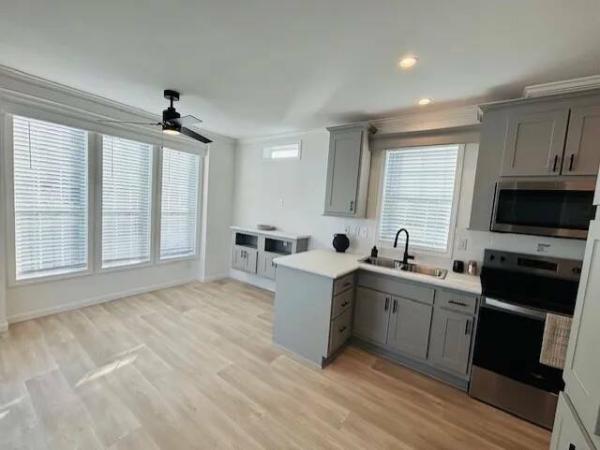 2025 Q1 B 807  Home