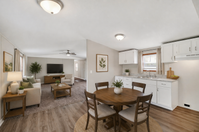 Mobile Home at 143 Echo Lake E Dr Mooresville, IN 46158