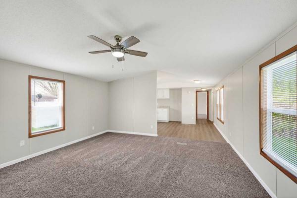 1998 Fleetwood Manufactured Home