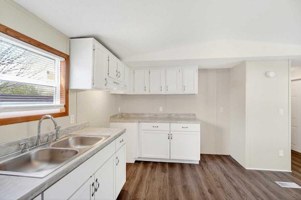 1998 Fleetwood Manufactured Home