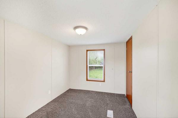 1998 Fleetwood Manufactured Home