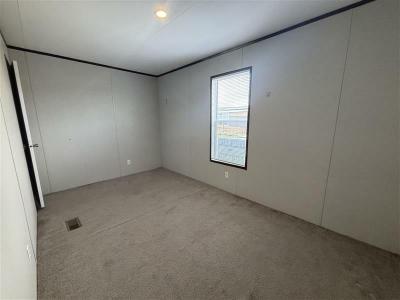 Photo 4 of 8 of home located at 195 Green Bur Oak Loop Lot 157 Liberty Hill, TX 78642