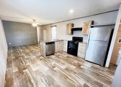 Photo 3 of 8 of home located at 18733 Samuels Rd. Lot 155 Zachary, LA 70791