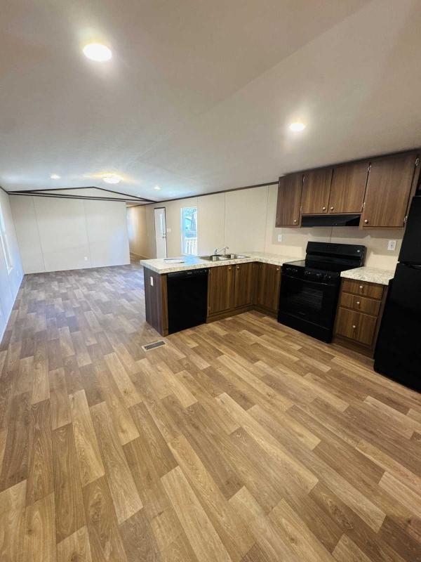 2025 TRU Glory Mobile Home