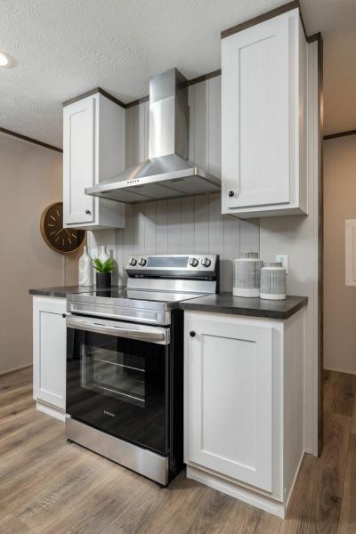 Photo 5 of 6 of home located at 206 Maple St. Glenn Heights, TX 75154