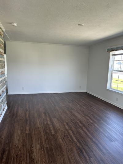 Photo 3 of 18 of home located at 9 Appomatox Ct West Chester, OH 45069