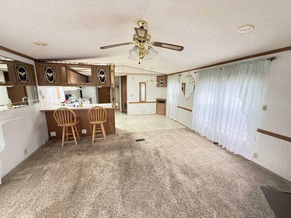 1992 PRESTIGE Manufactured Home