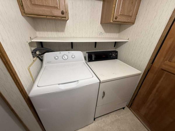1992 PRESTIGE Manufactured Home