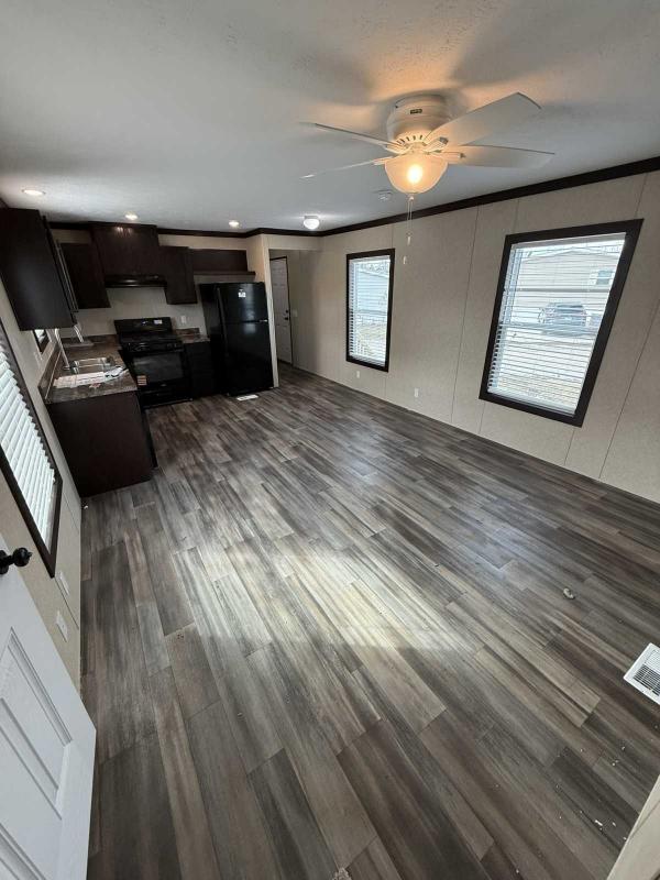 2025 Adventure Mojave Mobile Home