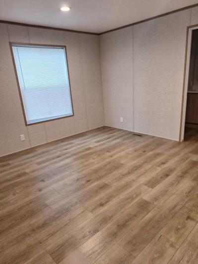 Photo 4 of 7 of home located at 52 Deerpath Rd. Chillicothe, OH 45601