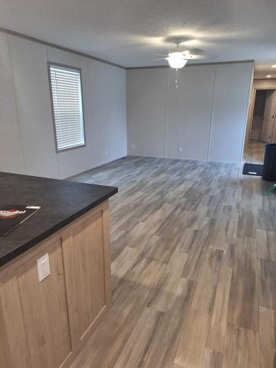 Photo 3 of 6 of home located at 40 Deerpath Rd., Chillicothe, OH 45601