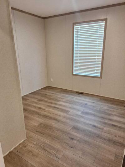 Photo 5 of 6 of home located at 40 Deerpath Rd., Chillicothe, OH 45601