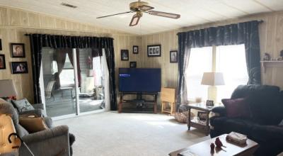 Photo 5 of 8 of home located at 320 Royal Palm Dr Palmetto, FL 34221