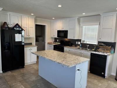 Mobile Home at 1971 Lancelot Lane North Mankato, MN 56003