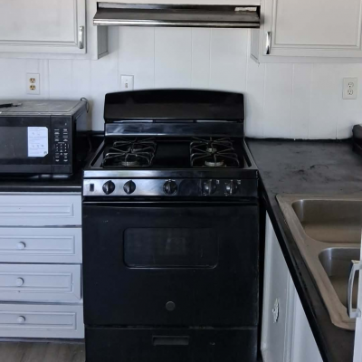 Photo 5 of 8 of home located at Lot 11 - 409 Ross St Carlinville, IL 62626