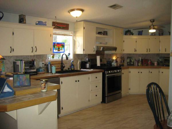 1999 Fleetwood Manufactured Home