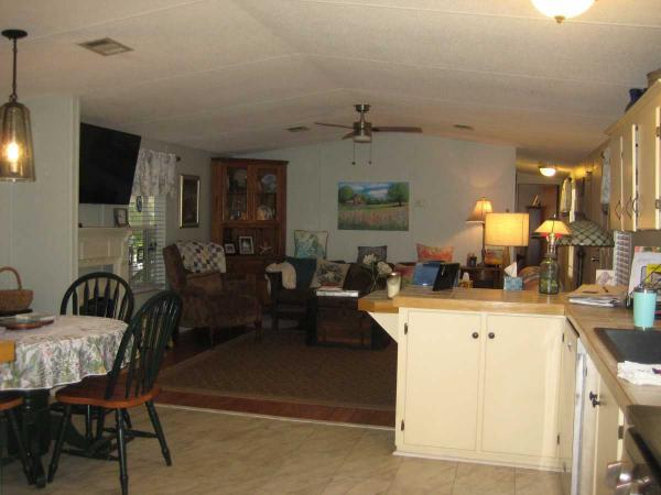 1999 Fleetwood Manufactured Home