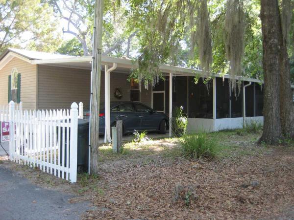 1999 Fleetwood Manufactured Home