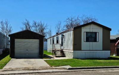Mobile Home at 1331 Bellevue St  Lot 459 Green Bay, WI 54302