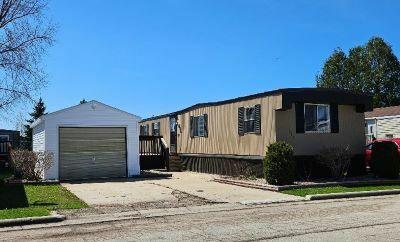 Mobile Home at 1331 Bellevue St  Lot 363 Green Bay, WI 54302