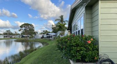 Photo 2 of 6 of home located at 2168 Lakeside Blvd Palmetto, FL 34221