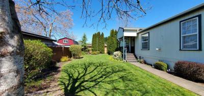 Mobile Home at 1282 E 3rd St #60 Lafayette, OR 97127
