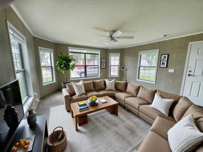 Photo 4 of 7 of home located at 1 Ems B37 Lot 58 Warsaw, IN 46582