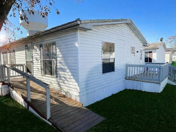 1999 Manufactured Home