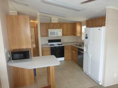 Photo 2 of 30 of home located at 2701 E Utopia Rd #44 Phoenix, AZ 85050