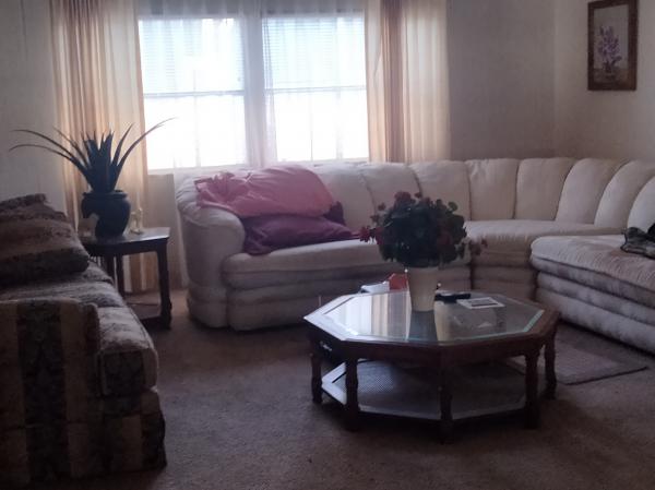 1987 Palm 4505 Mobile Home