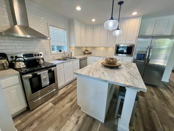 2024 Clayton 27SSE28563A(26X52) Mobile Home