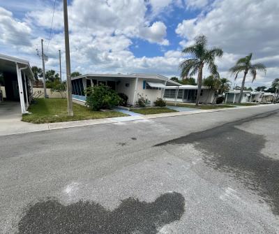 Photo 2 of 24 of home located at 2550 State Rd. 580 #0112 Clearwater, FL 33761