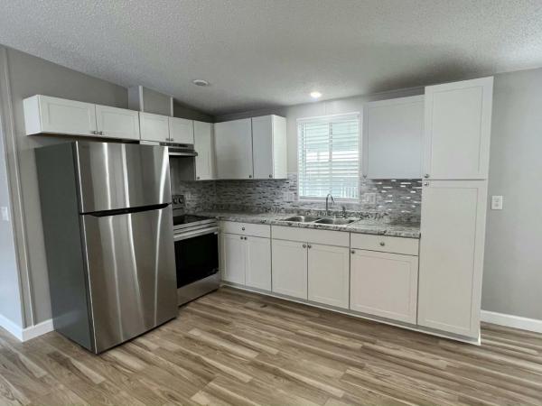 1994 BROO Manufactured Home