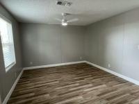 1994 BROO Manufactured Home