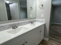 1994 BROO Manufactured Home