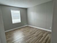 1994 BROO Manufactured Home