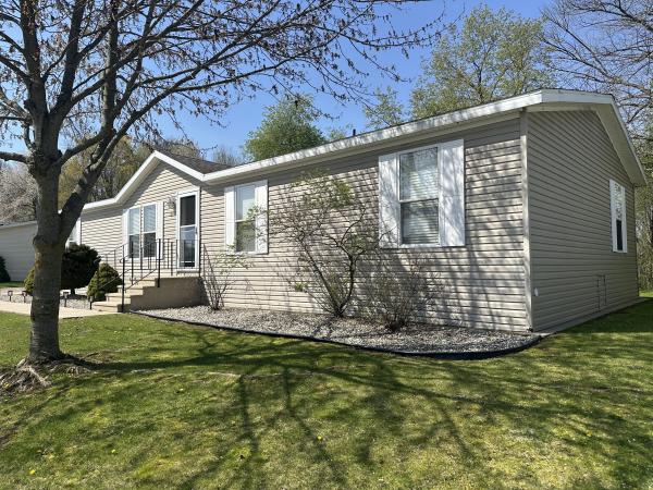 1998 Four Seasons Four Seasons Mobile Home