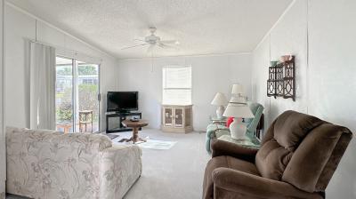 Photo 5 of 15 of home located at 413 Bemen Dr Lady Lake, FL 32159