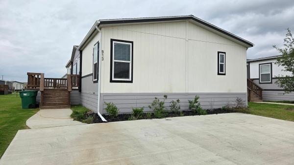 2025 Fleetwood Mobile Home For Sale