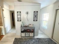 1985 Barrington Manufactured Home