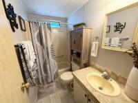 1985 Barrington Manufactured Home