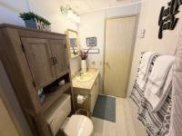 1985 Barrington Manufactured Home